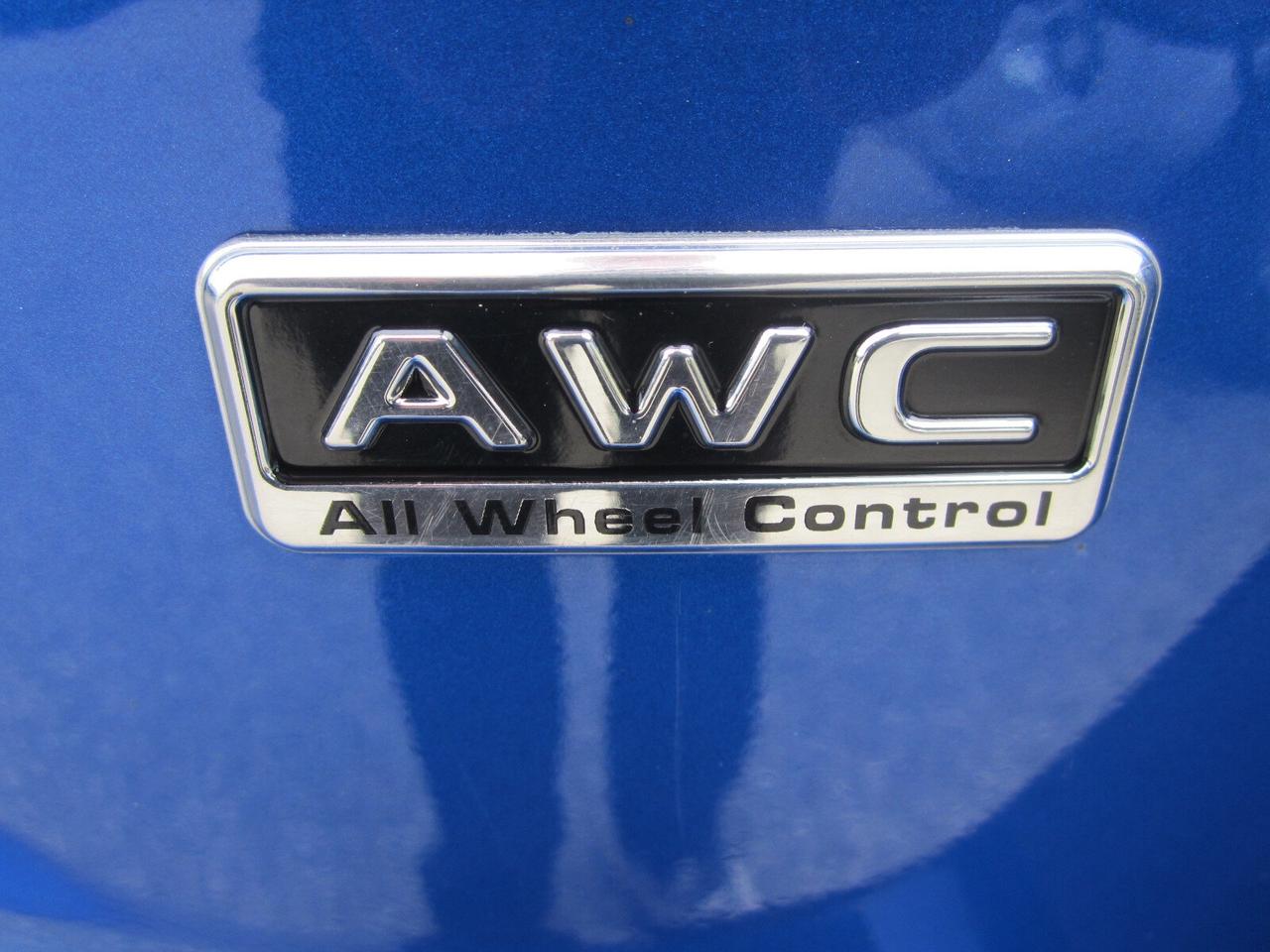 2024 Mitsubishi RVR SE AWC ONE OWNER RENTAL NO ACCIDENTS Photo