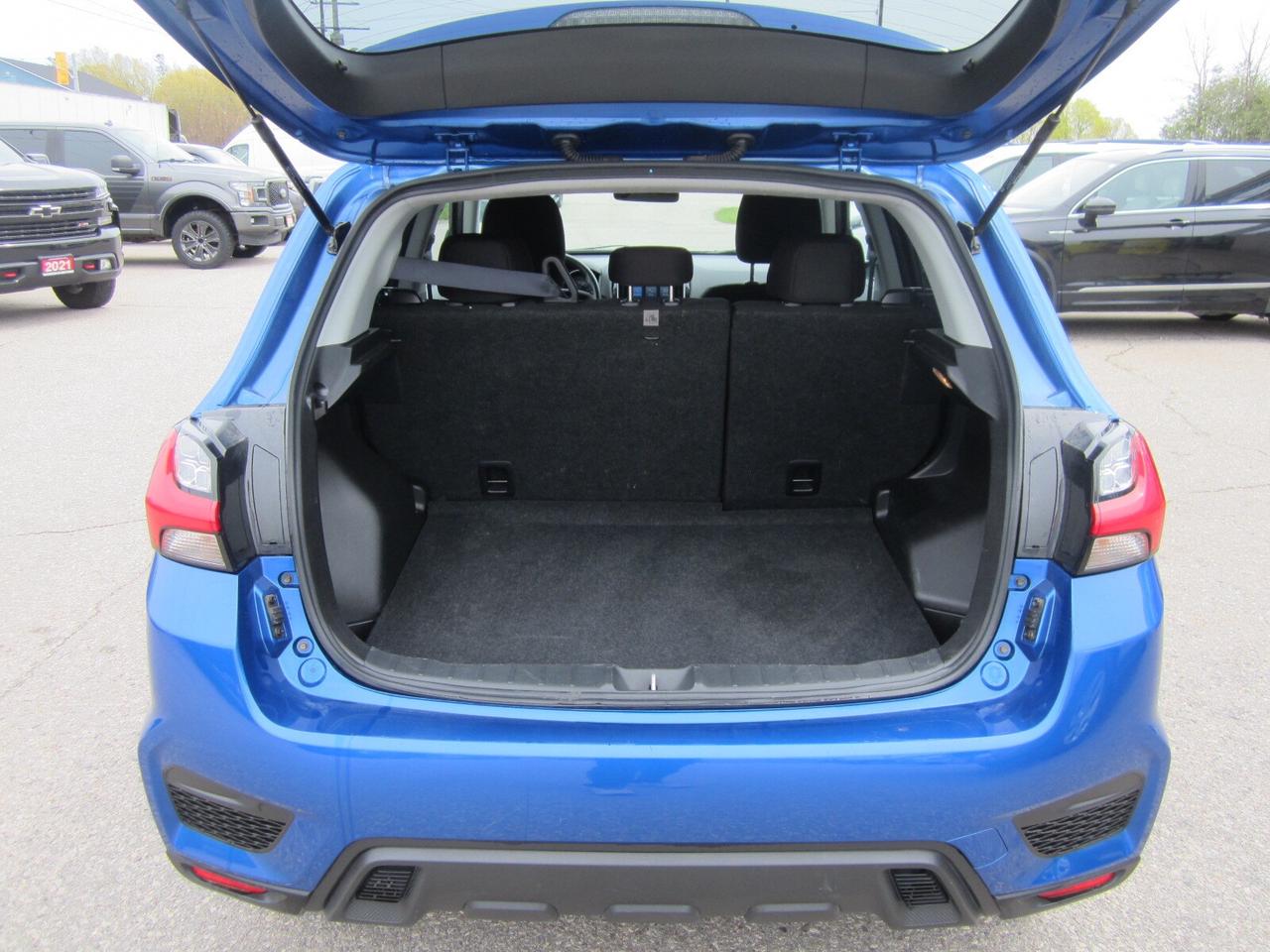 2024 Mitsubishi RVR SE AWC ONE OWNER RENTAL NO ACCIDENTS Photo
