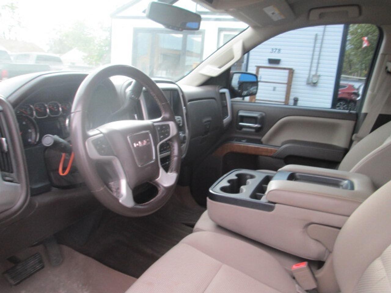 2015 GMC Sierra 1500 4WD Double Cab 143.5  SLE, Back Up Camera, Cover Photo