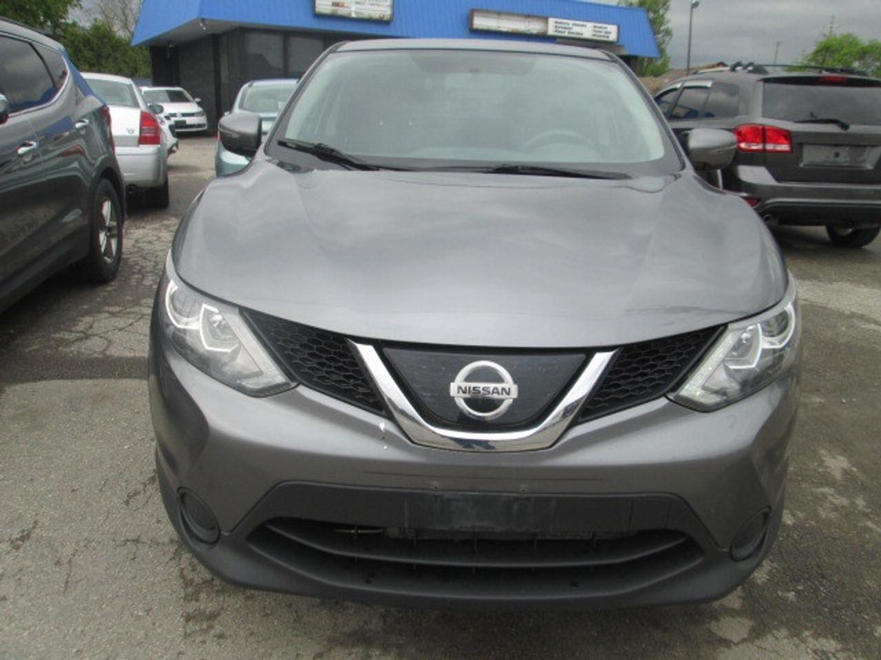 2019 Nissan Qashqai FWD S CVT, Back Up Camera, Heated Seats Photo