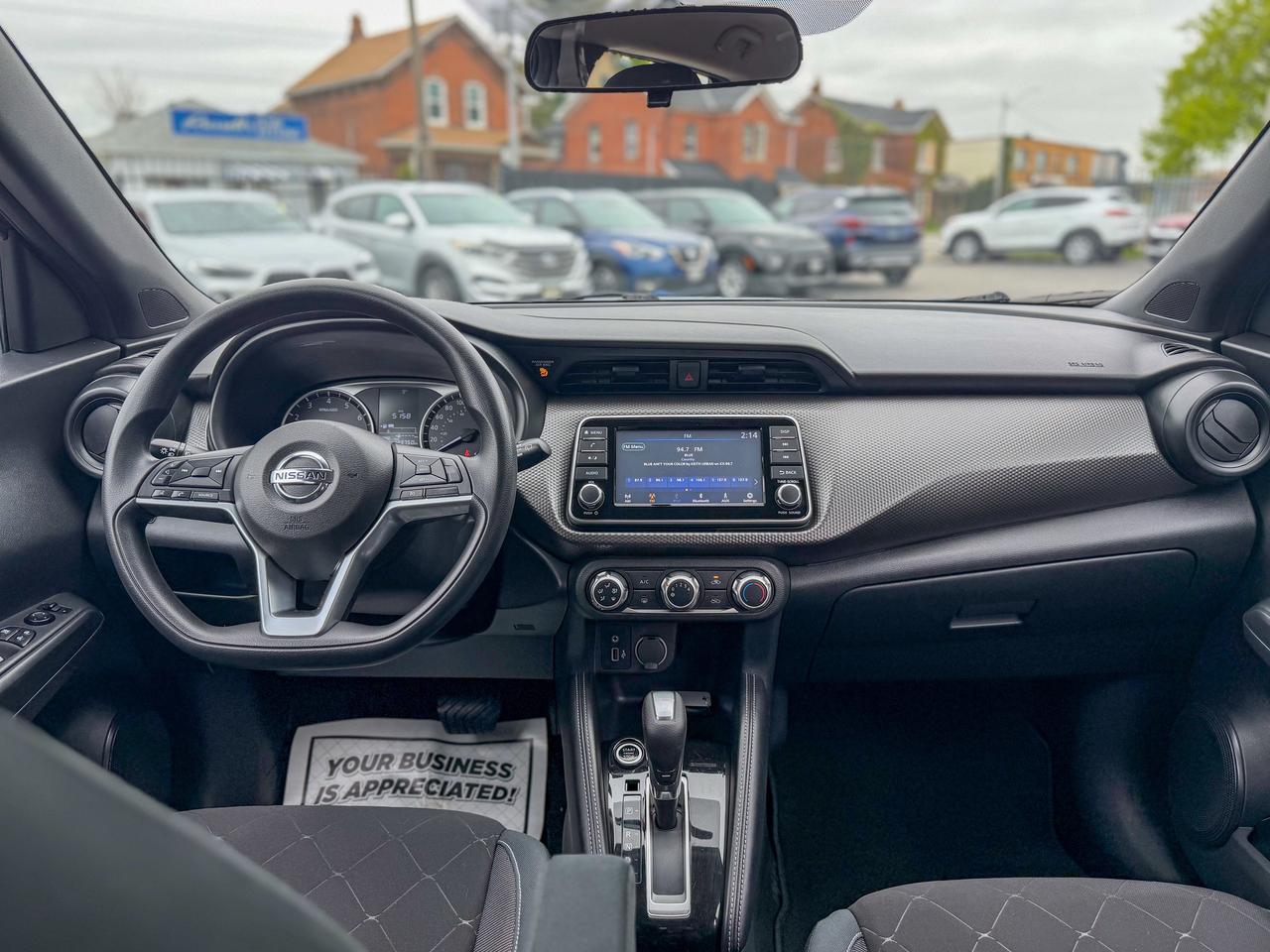 2019 Nissan Kicks S FWD Photo