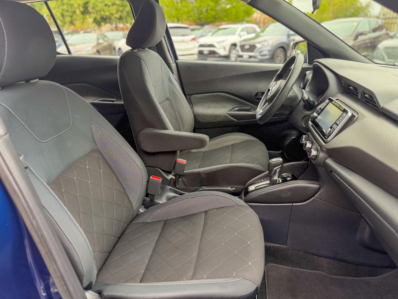 2019 Nissan Kicks S FWD Photo
