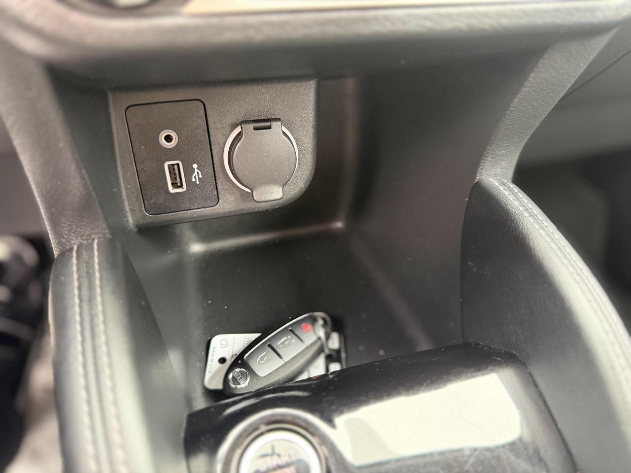 2019 Nissan Kicks S FWD Photo