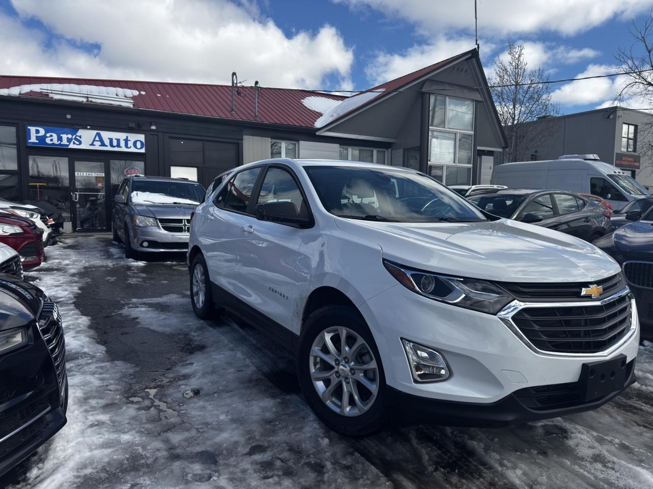 2021 Chevrolet Equinox LS Photo
