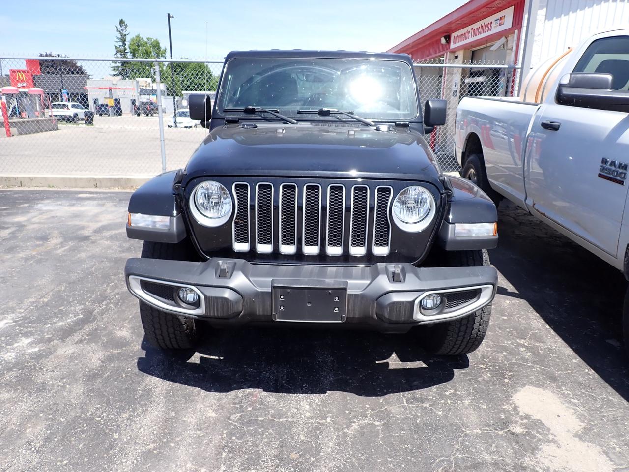 2021 Jeep Wrangler Unlimited SAHARA 4X4 *MANUAL* Photo