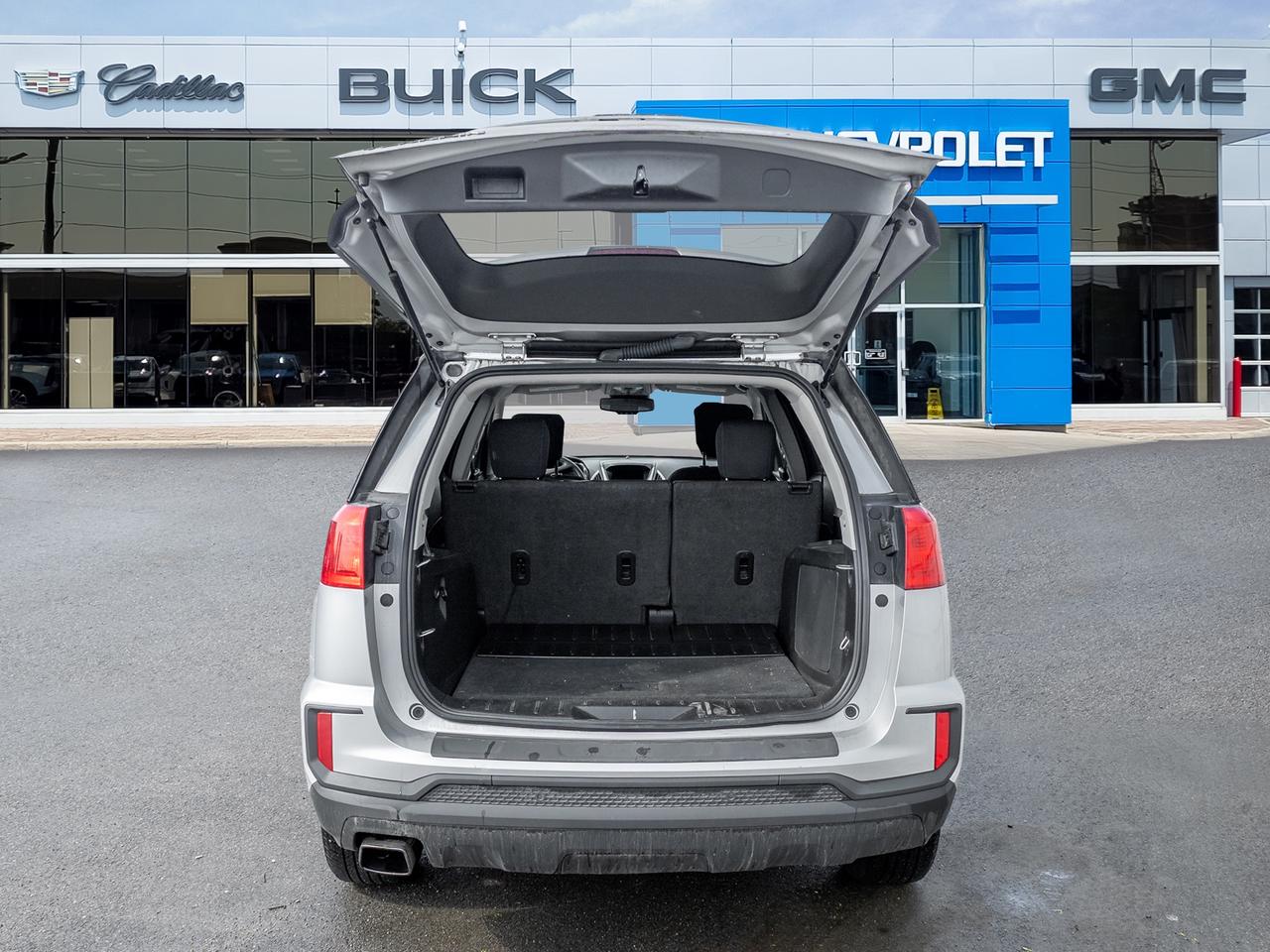2017 GMC Terrain FWD   CLEAN CARFAX   CERTIFIED Photo
