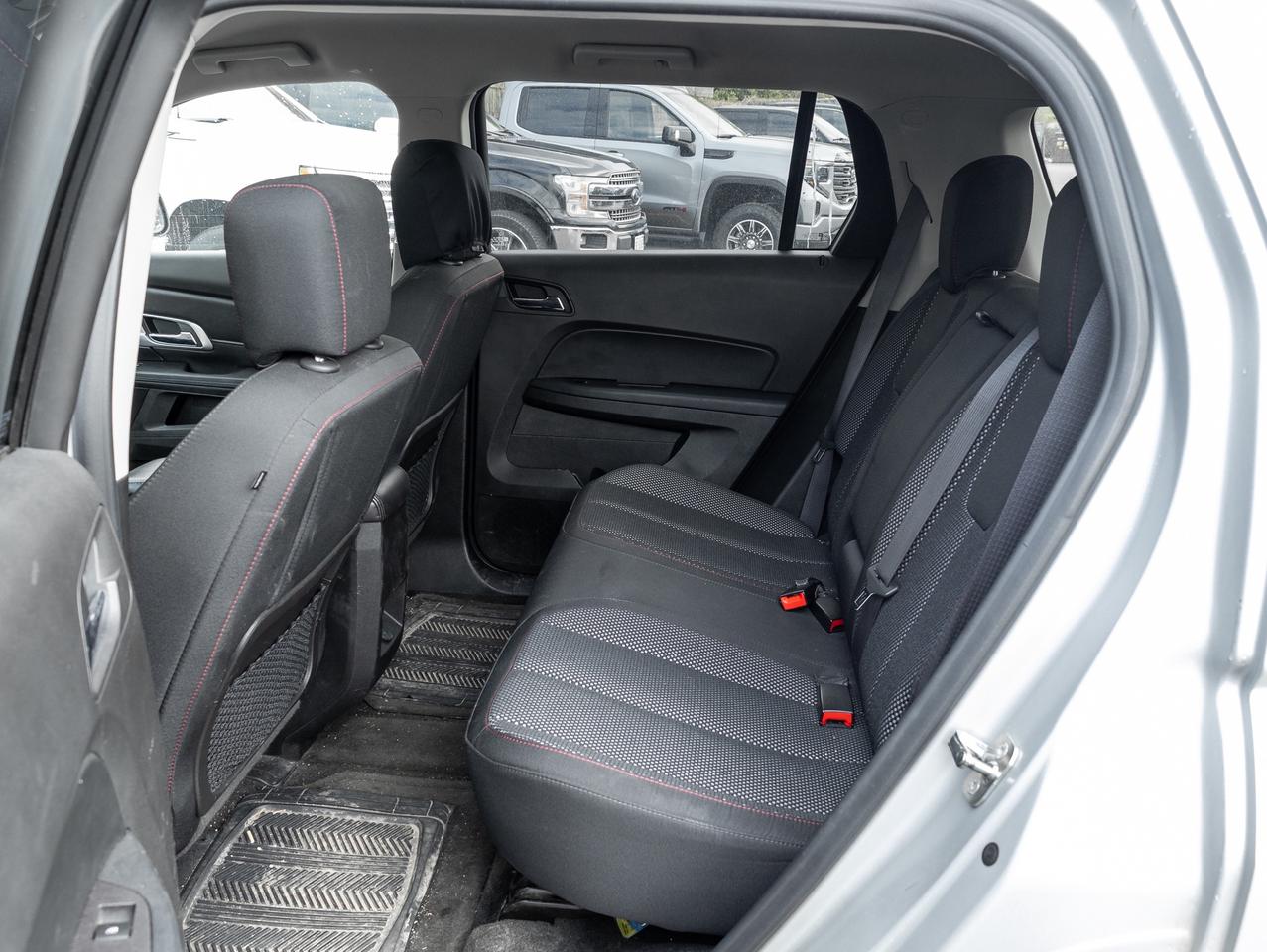 2017 GMC Terrain FWD   CLEAN CARFAX   CERTIFIED Photo