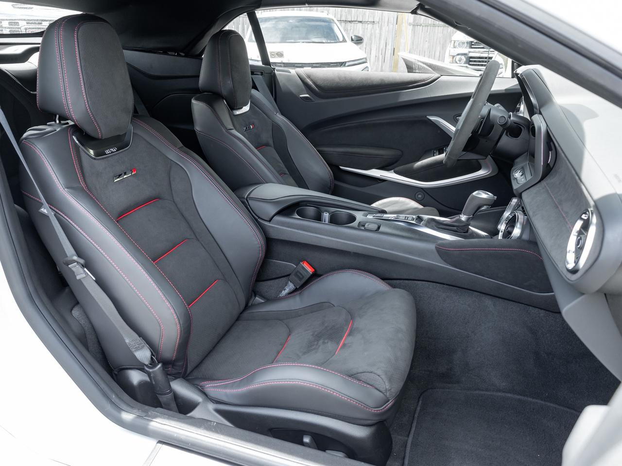 2024 Chevrolet Camaro Supercharged V8   ZL1   AUTO   CONVERTIBLE Photo