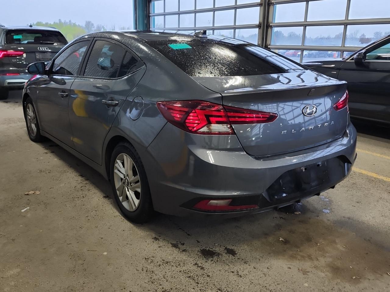 2019 Hyundai Elantra Limited Photo