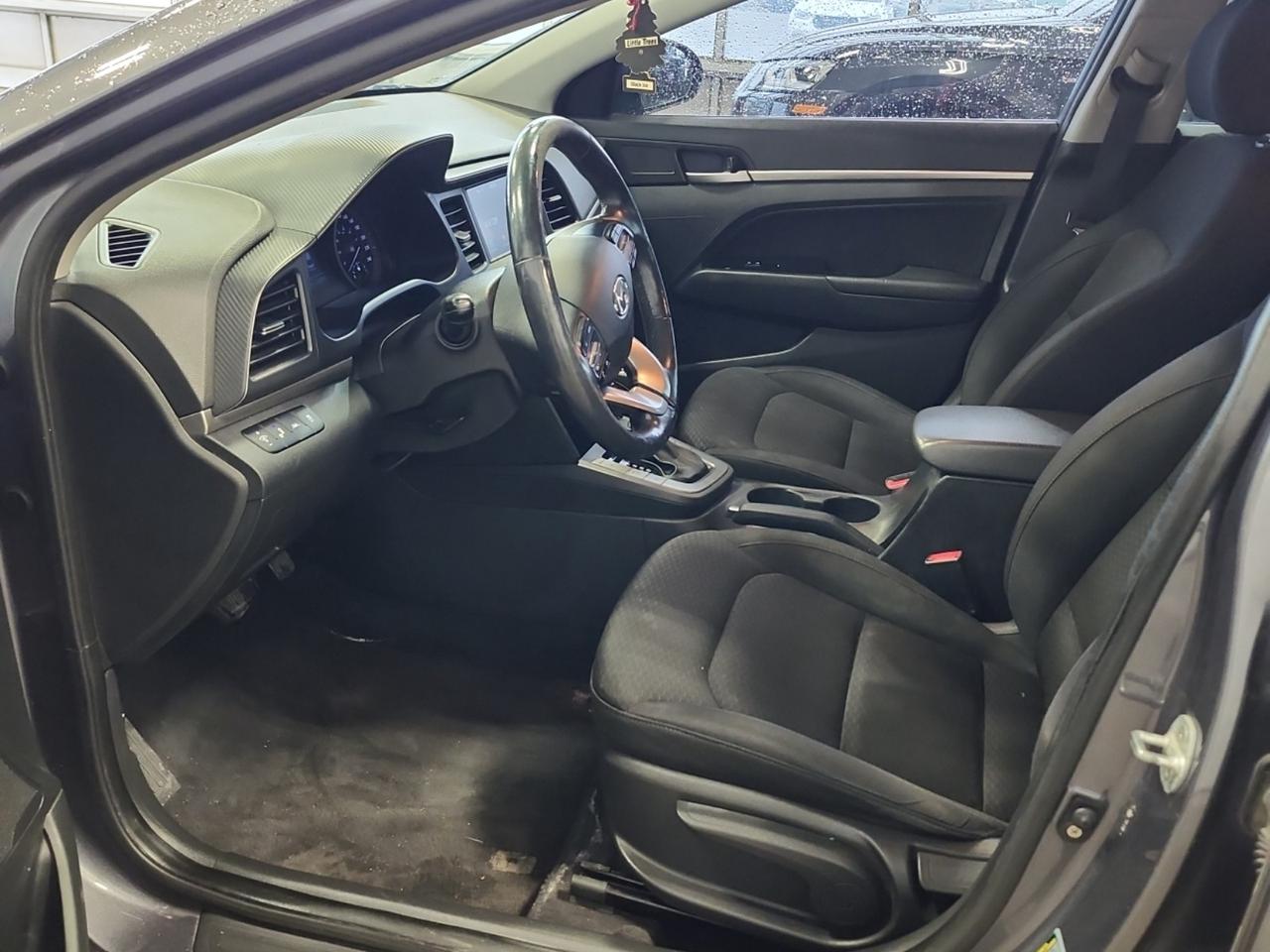 2019 Hyundai Elantra Limited Photo