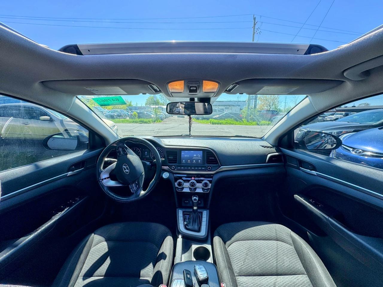 2019 Hyundai Elantra Limited Photo
