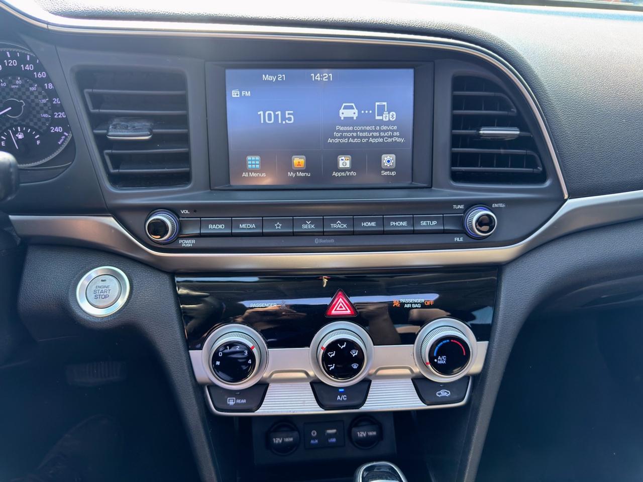 2019 Hyundai Elantra Limited Photo