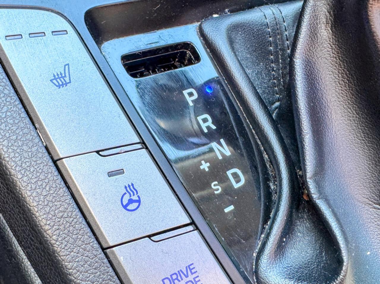2019 Hyundai Elantra Limited Photo