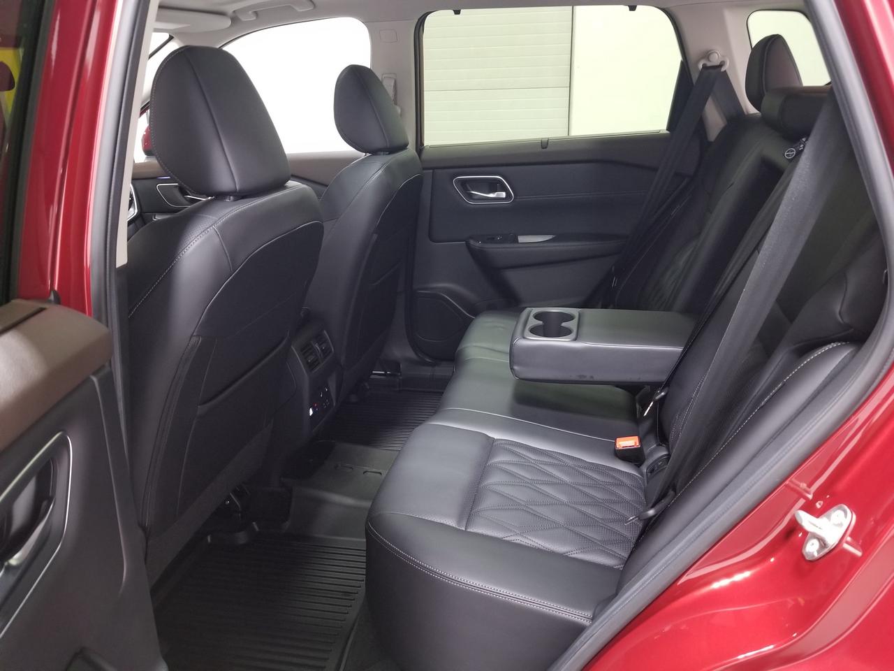 2023 Nissan Rogue Platinum 4dr All-Wheel Drive Sport Utility Photo