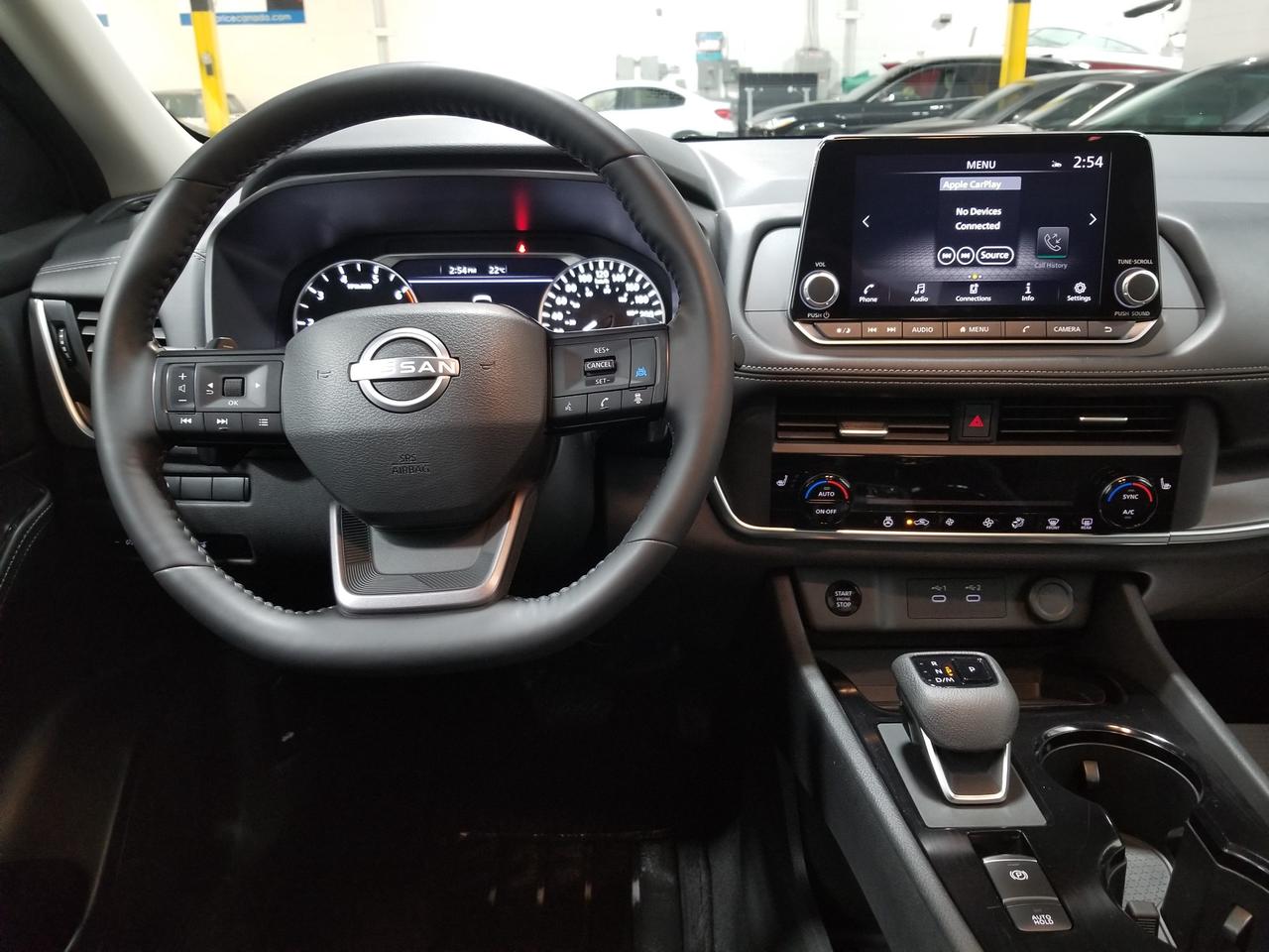 2025 Nissan Rogue SV Moonroof 4dr All-Wheel Drive Sport Utility Photo