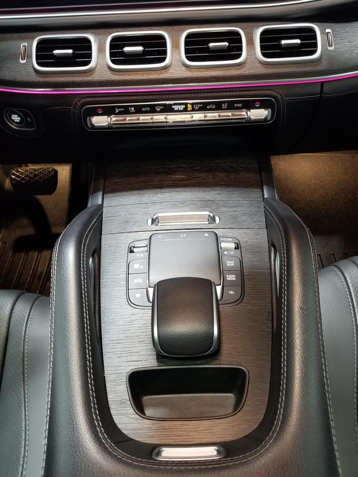 2022 Mercedes-Benz GLE 350 Base GLE 350 4dr All-Wheel Drive 4MATIC Sport Utility Photo
