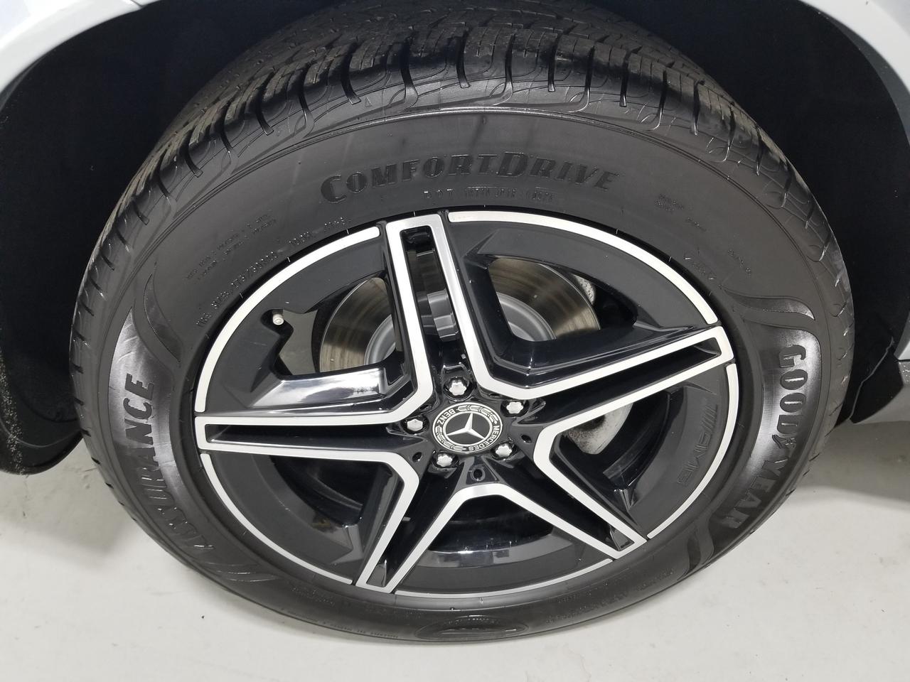 2022 Mercedes-Benz GLE 350 Base GLE 350 4dr All-Wheel Drive 4MATIC Sport Utility Photo