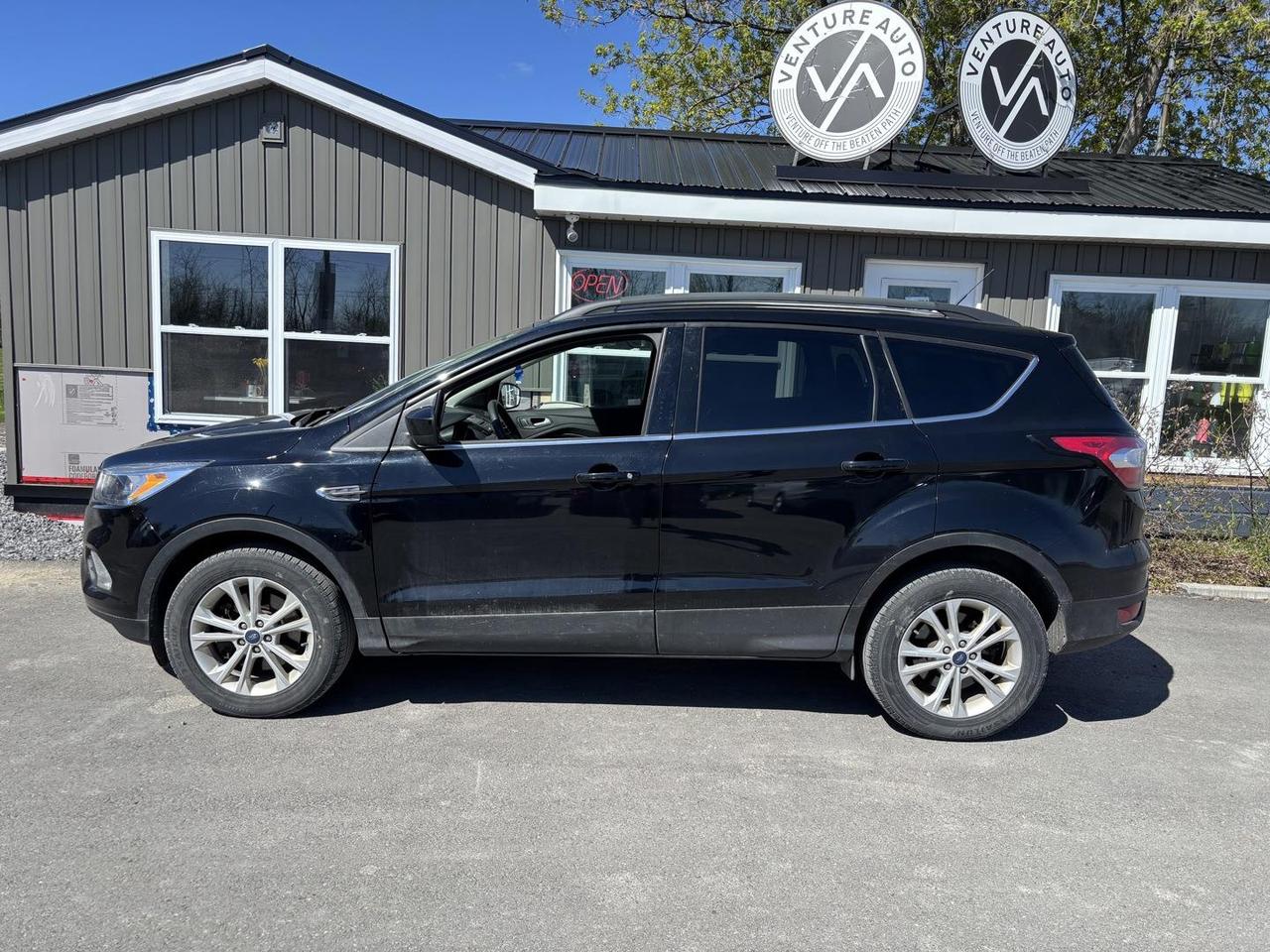 2018 Ford Escape SE 4dr 4x4 Photo