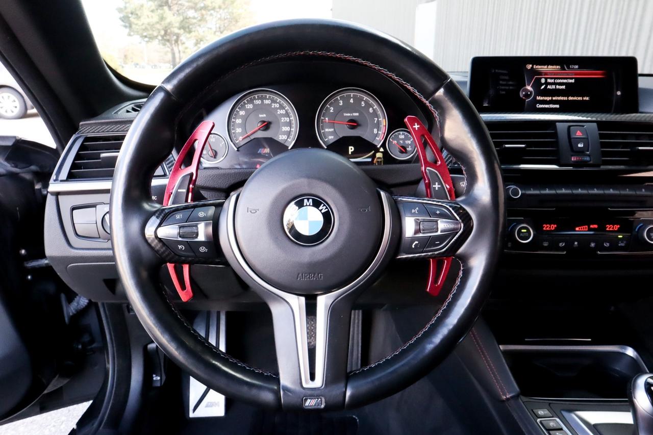 2015 BMW M4  Photo