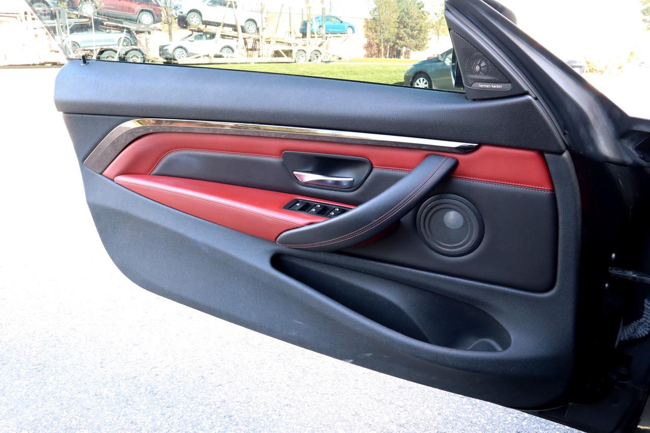 2015 BMW M4  Photo