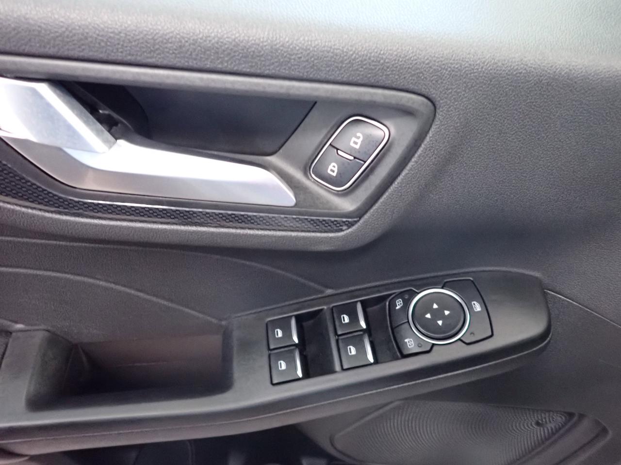 2025 Ford Escape ST-Line AWD Photo