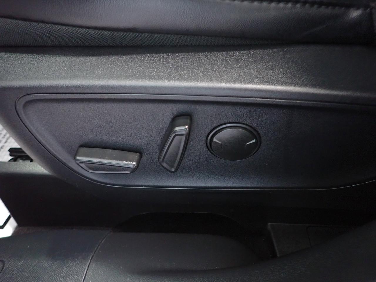 2025 Ford Escape ST-Line AWD Photo