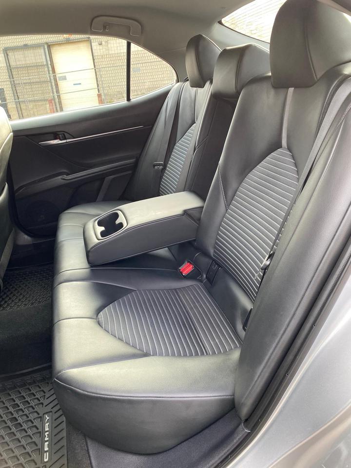2024 Toyota Camry SE | LEATHER Photo