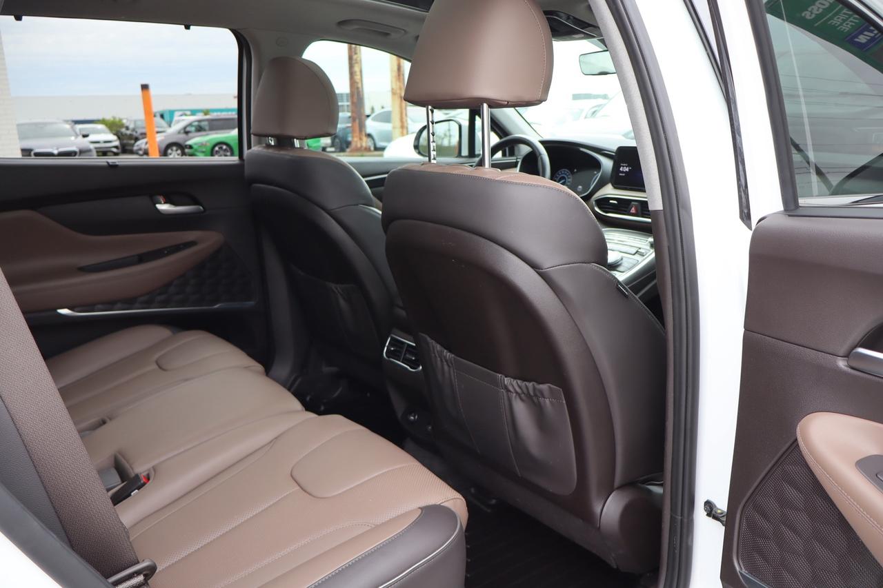 2023 Hyundai Santa Fe Plug-In Hybrid Luxury AWD   No Accident   Clean Carfax   Moonroof Photo