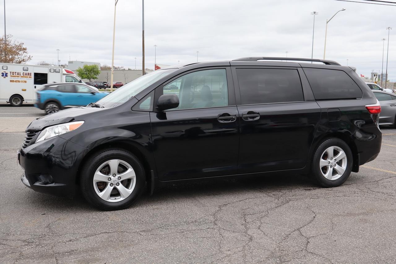 2015 Toyota Sienna 7-PASSENGER   CERTIFIED Photo