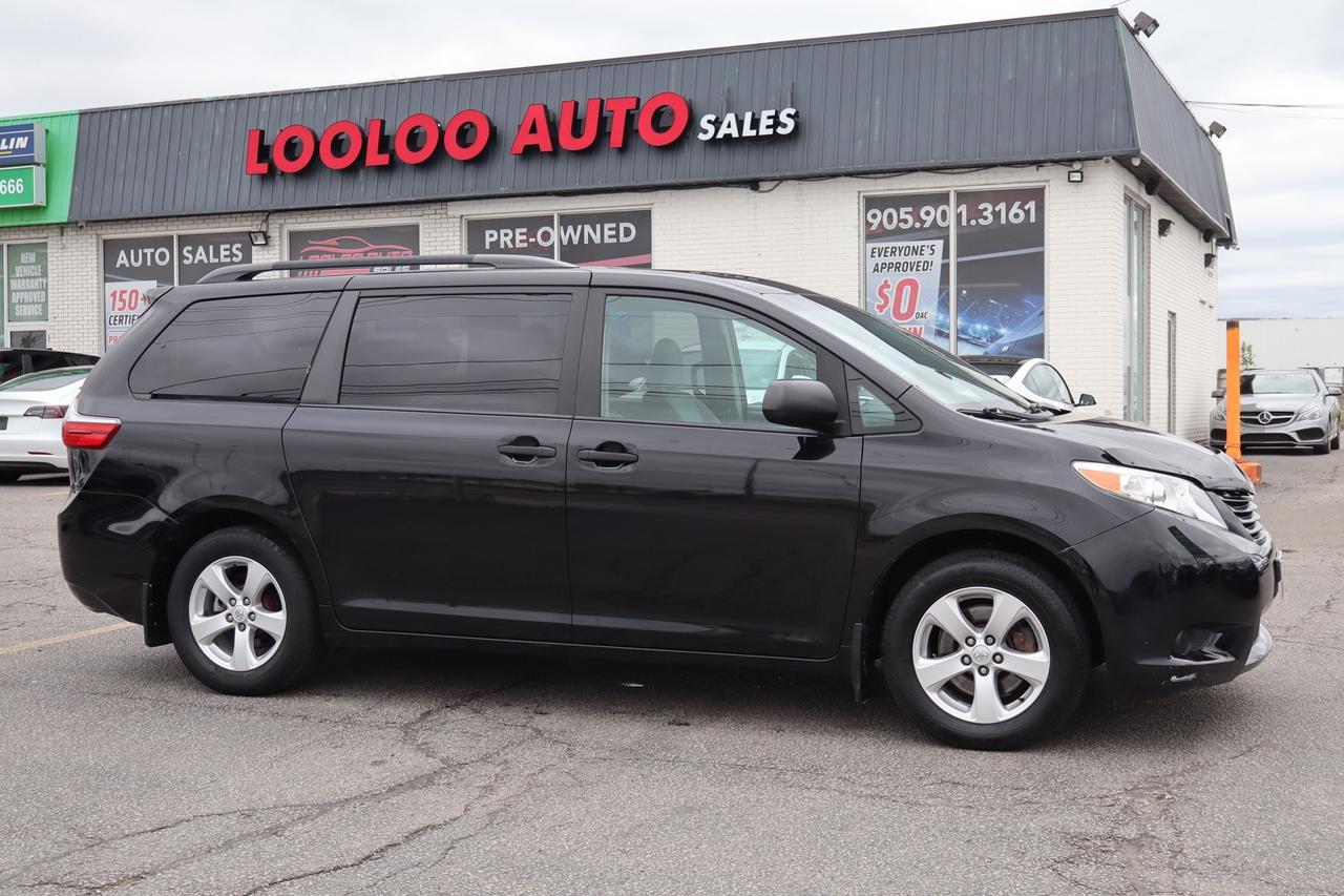 2015 Toyota Sienna 7-PASSENGER   CERTIFIED Photo0