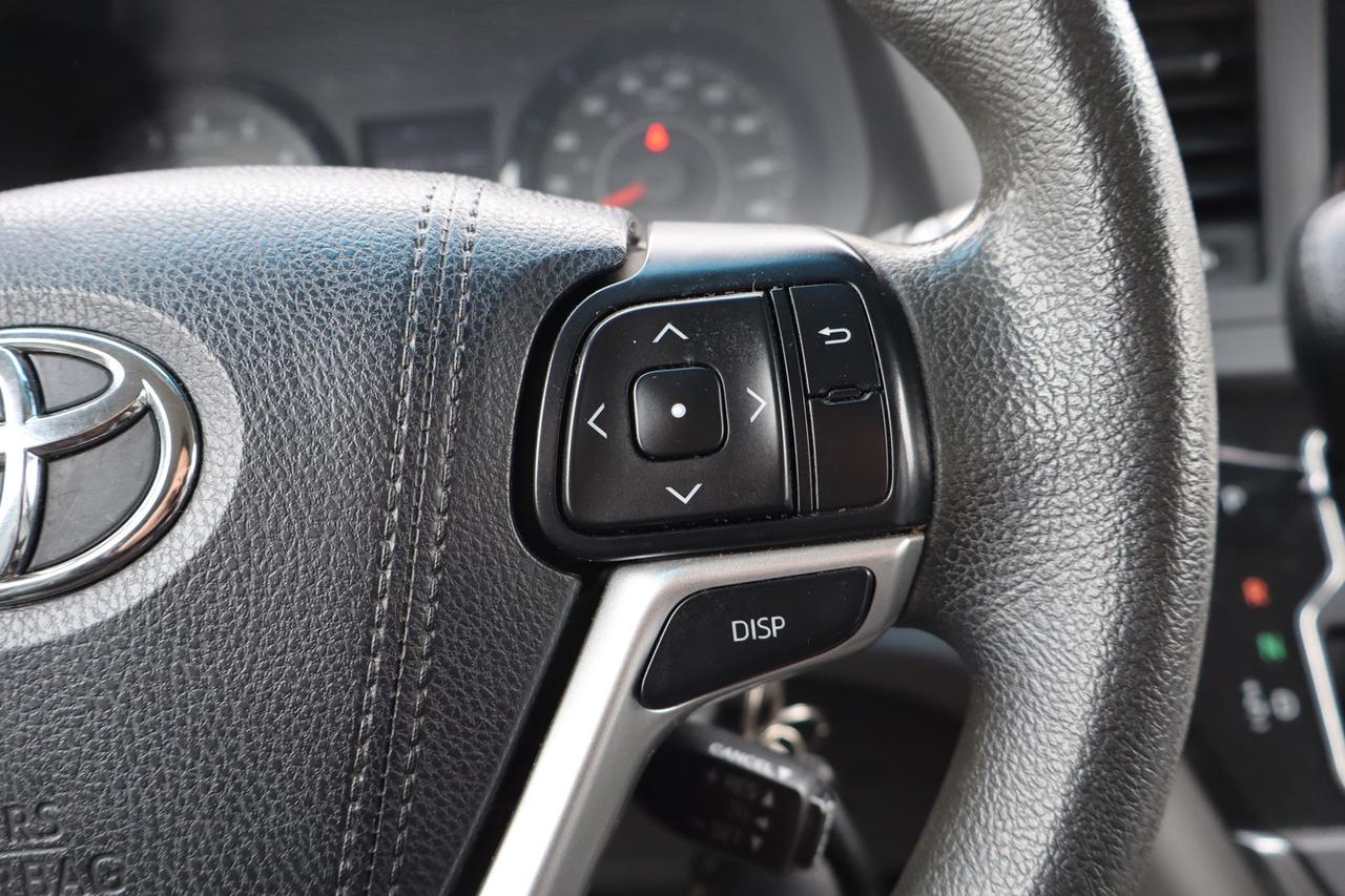 2015 Toyota Sienna 7-PASSENGER   CERTIFIED Photo