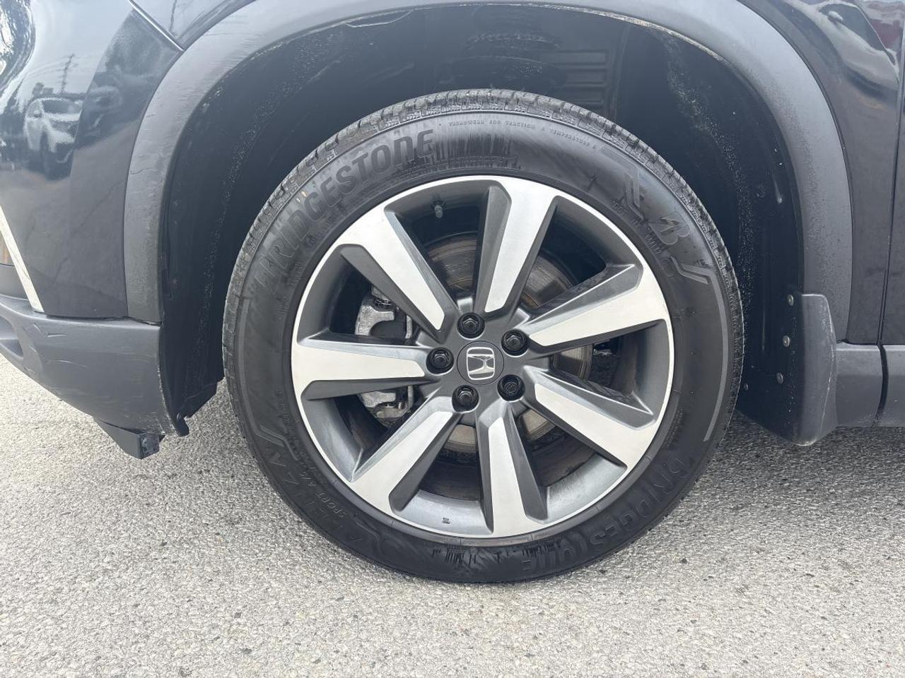 2023 Honda Pilot Touring Honda Certified With 7YR/160K Warranty Photo