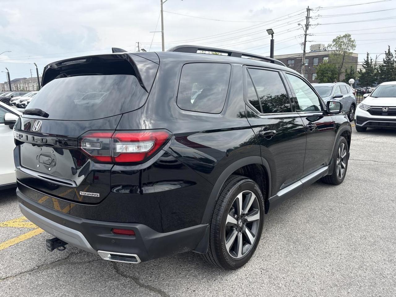 2023 Honda Pilot Touring Honda Certified With 7YR/160K Warranty Photo