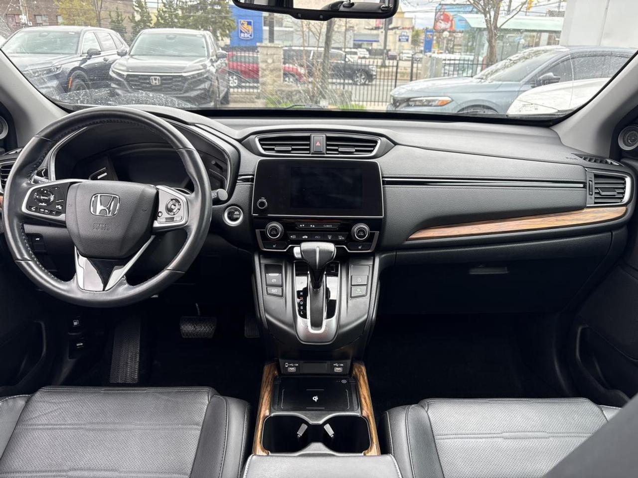 2020 Honda CR-V Touring Photo