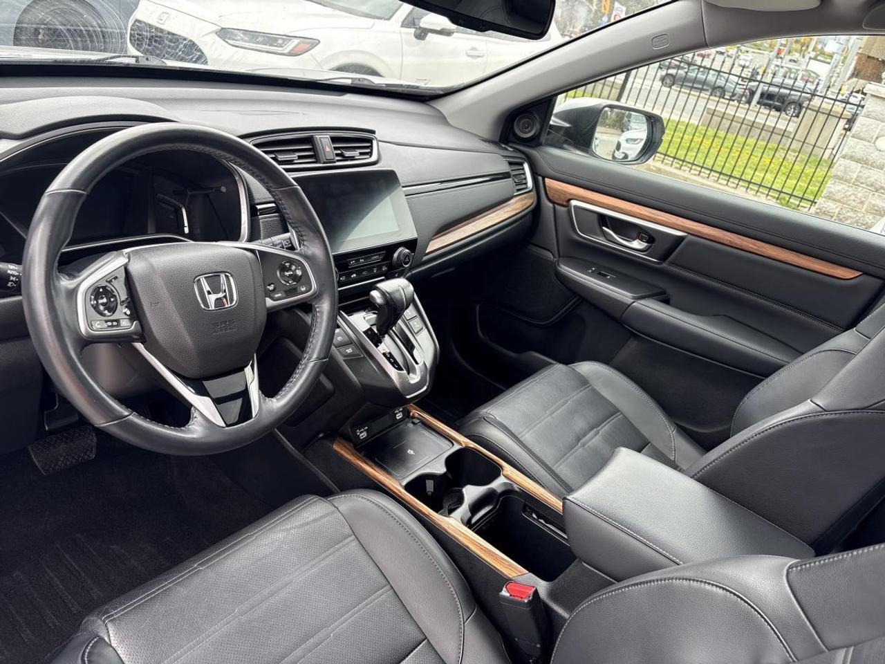 2020 Honda CR-V Touring Photo