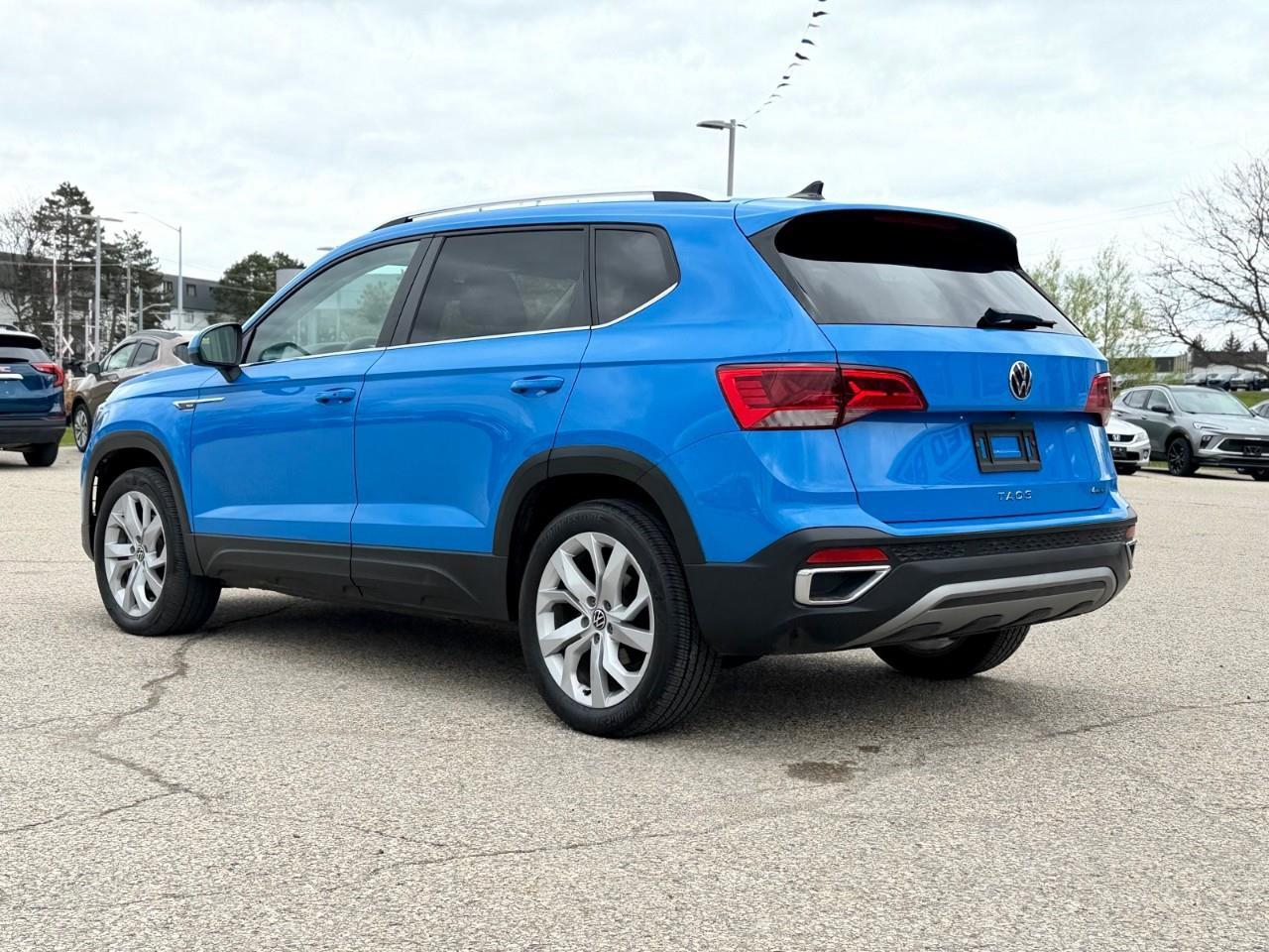 2022 Volkswagen Taos Comfortline 4dr All-Wheel Drive 4MOTION Photo