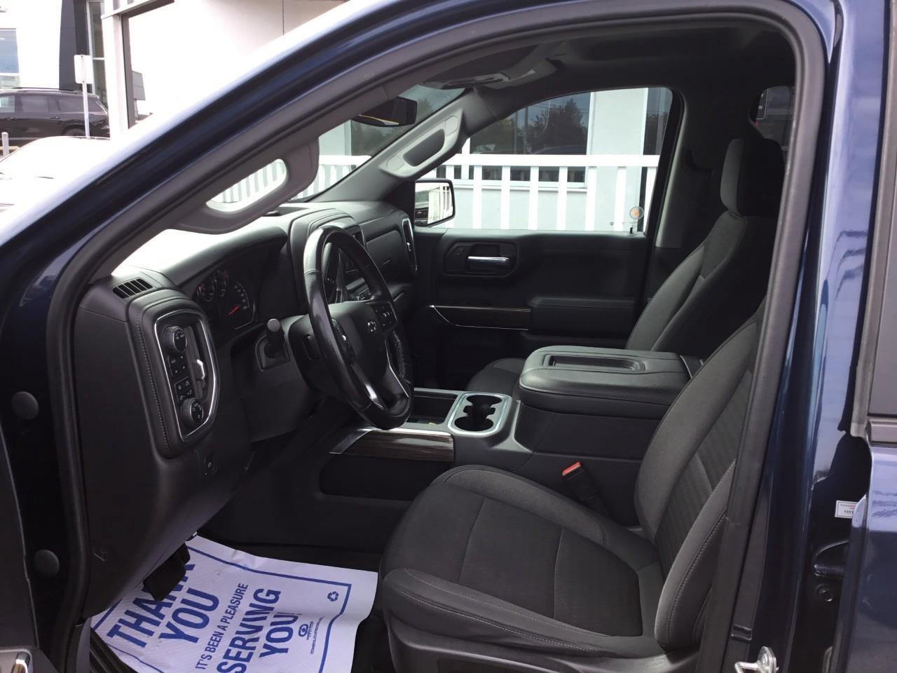 2022 Chevrolet Silverado 1500 LTD RST Photo
