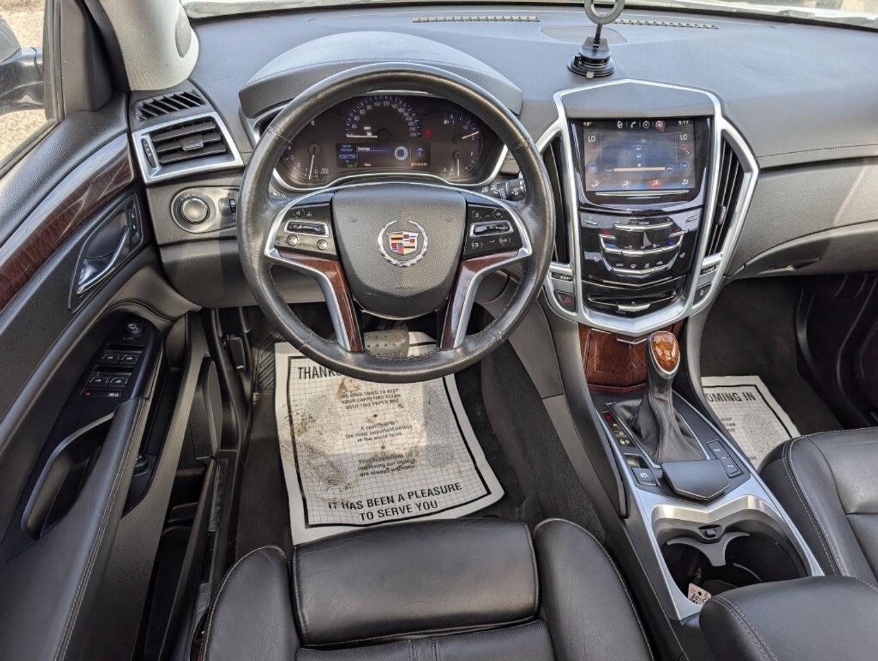 2015 Cadillac SRX AWD Luxury   NAV   LEATHER   SUNROOF   CAMERA Photo