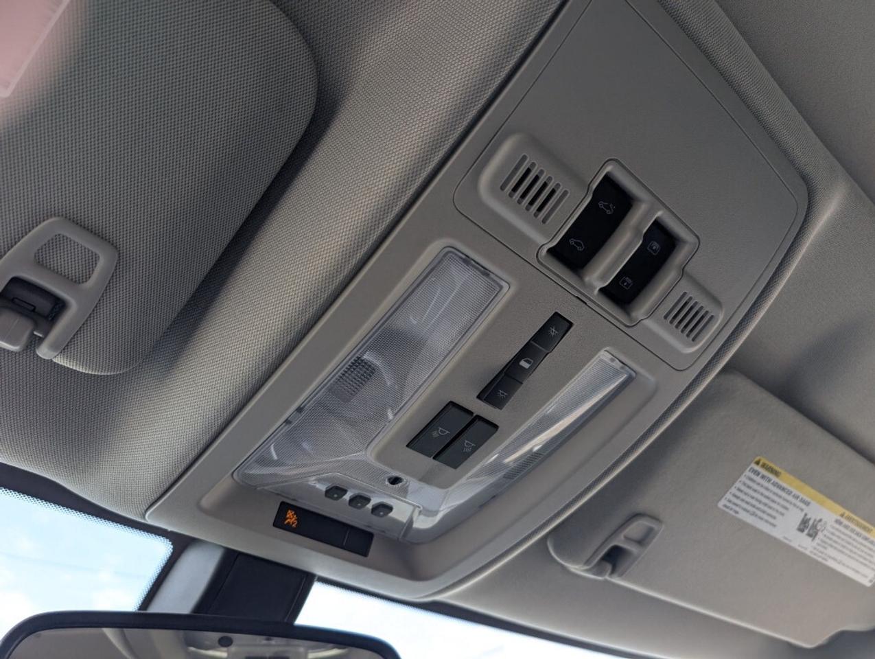 2015 Cadillac SRX AWD Luxury   NAV   LEATHER   SUNROOF   CAMERA Photo