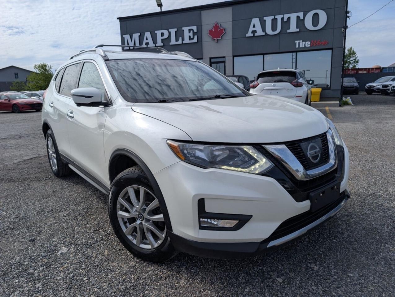 2017 Nissan Rogue SV AWD   NAV   PANO ROOF   CAMERA   RMT START Photo
