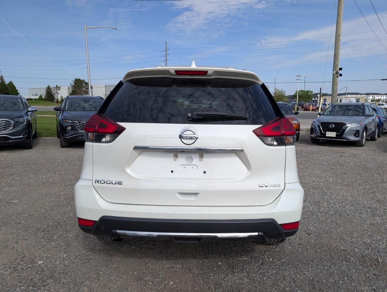 2017 Nissan Rogue SV AWD   NAV   PANO ROOF   CAMERA   RMT START Photo
