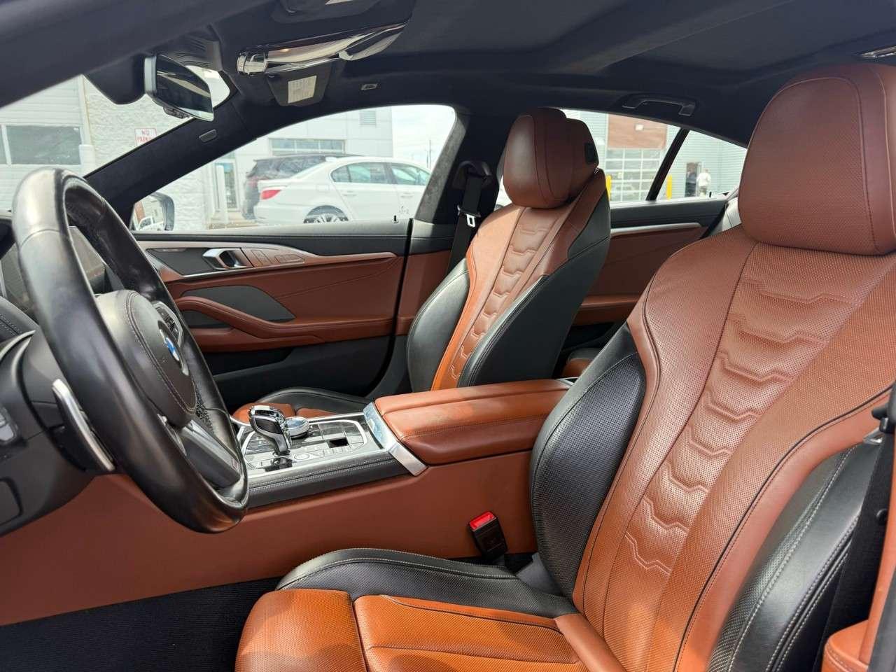 2022 BMW 8 Series M850I XDRIVE   PREMIUM PACKAGE   ADAPTIVE M SUSPENSION PRO   DRIVING ASSISTANT PROFESSIONAL Photo