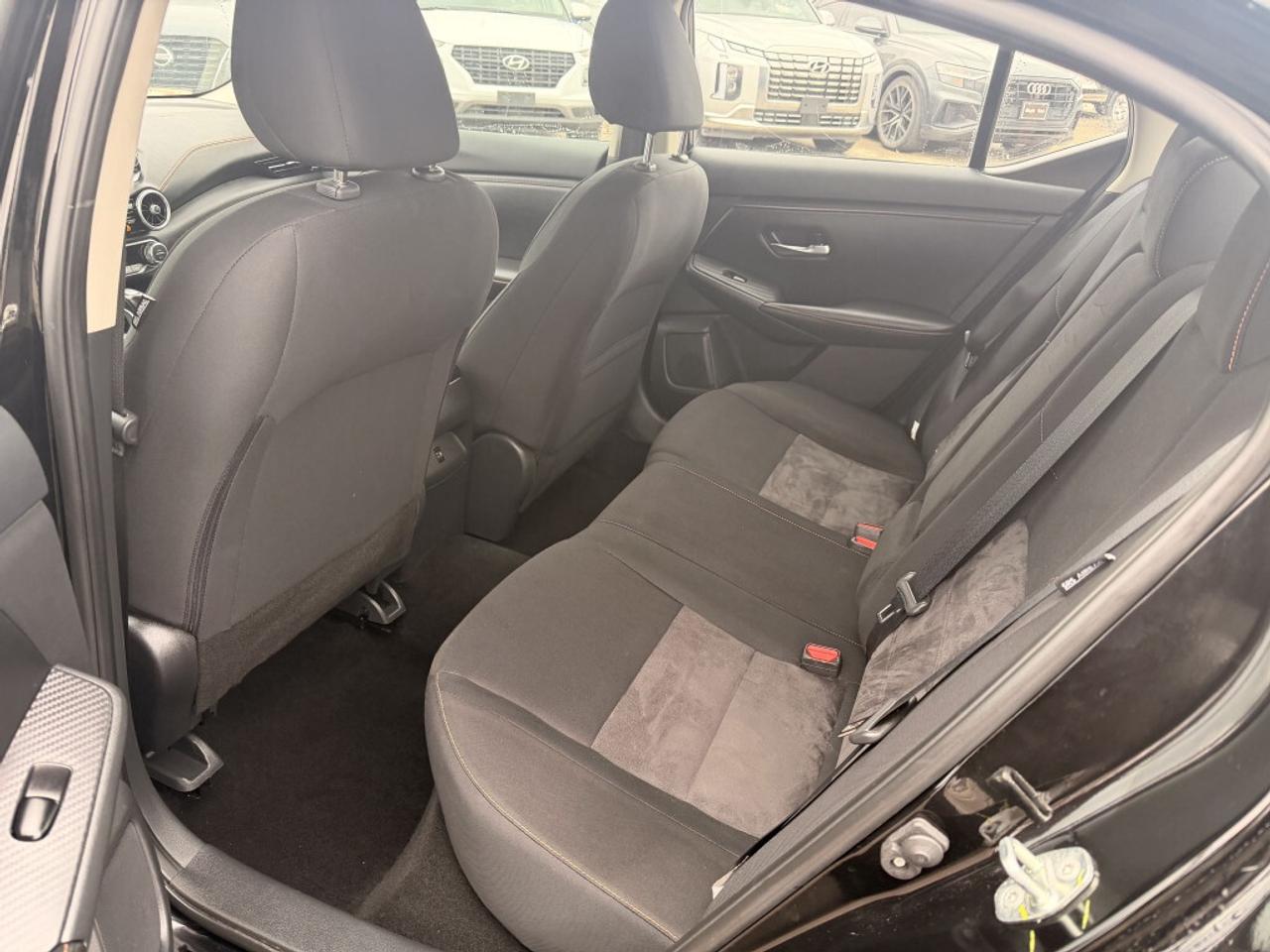 2022 Nissan Sentra SR  SUNROOF HTD SEATS & STEERING CAMERA BLINDSPOT Photo