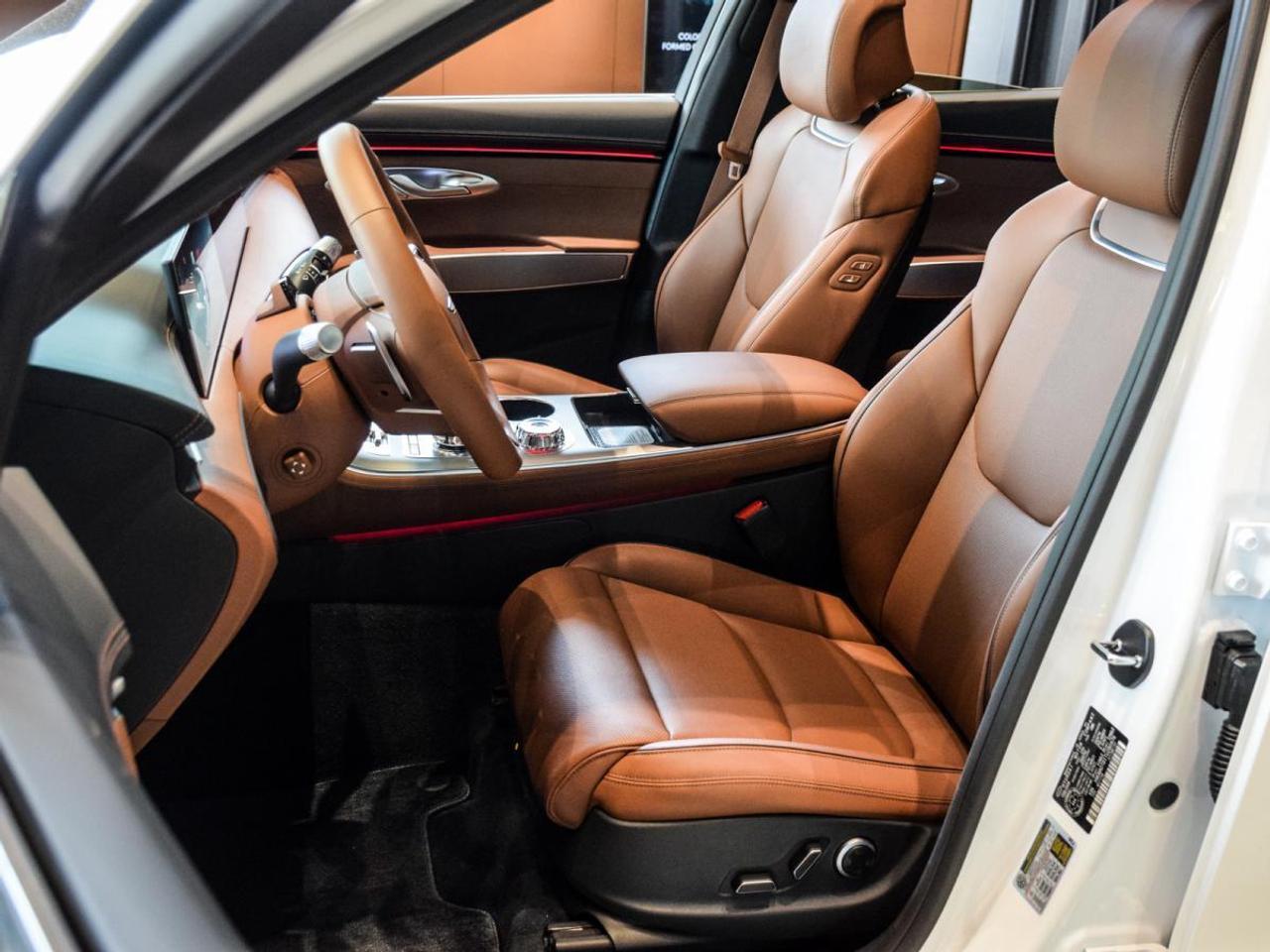 2026 Genesis GV70 2.5T Advanced Tech Pkg AWD - Showroom Unit Photo