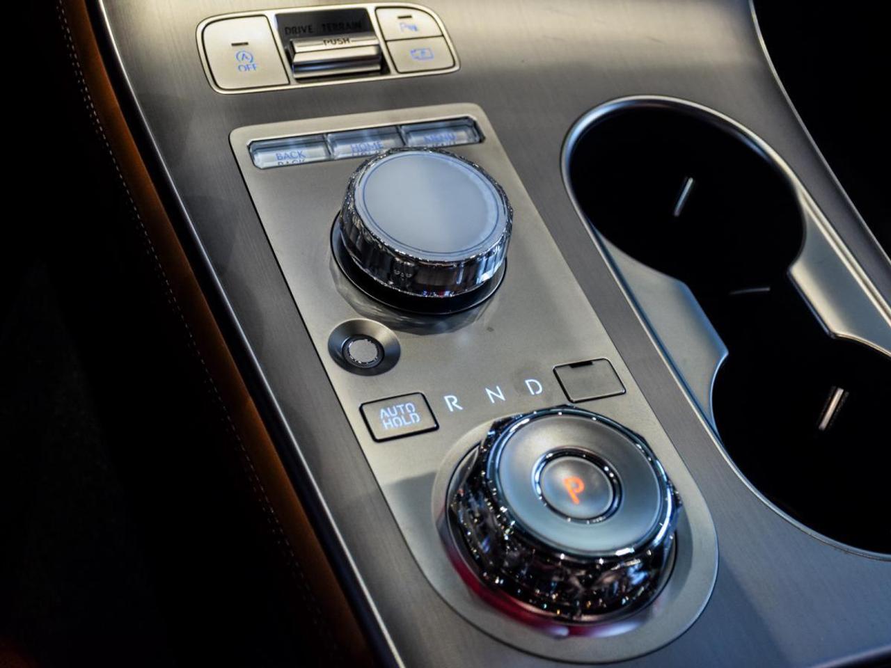 2026 Genesis GV70 2.5T Advanced Tech Pkg AWD - Showroom Unit Photo