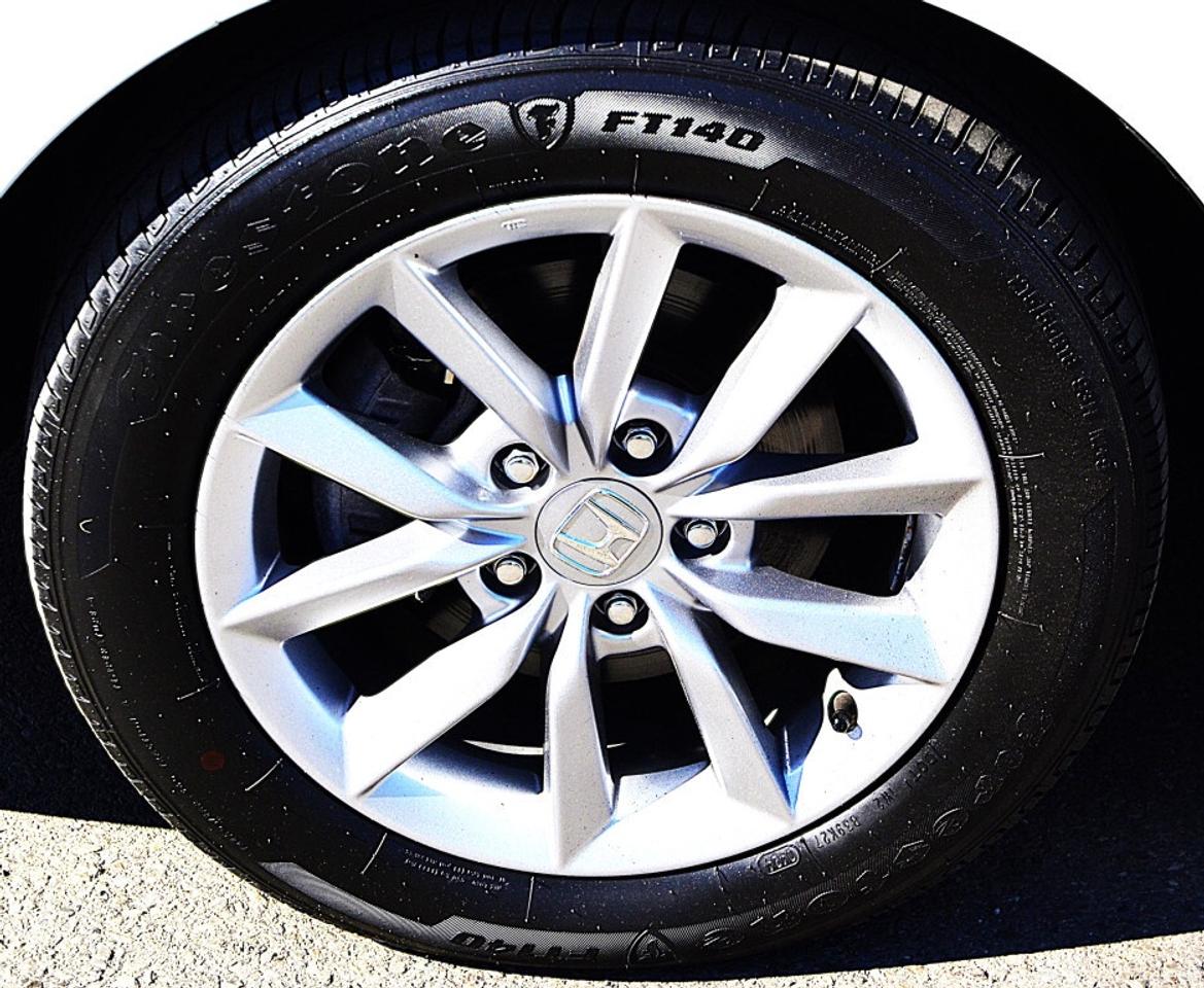 2024 Honda Civic Sedan EX CVT Photo