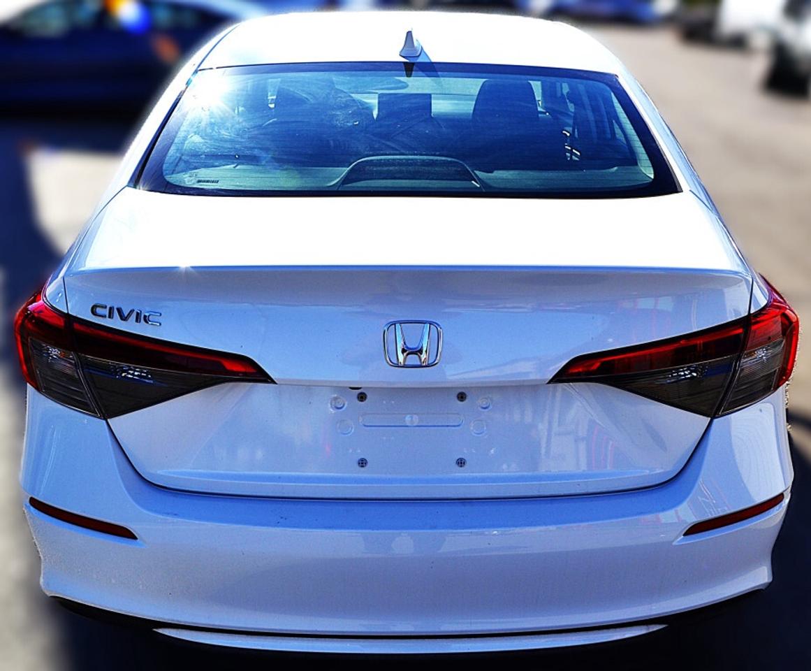 2022 Honda Civic Sedan EX CVT Photo