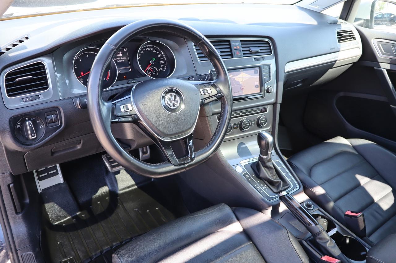 2017 Volkswagen Golf SportWagen Highline 4Motion   No Accident   Safety Certificat Photo