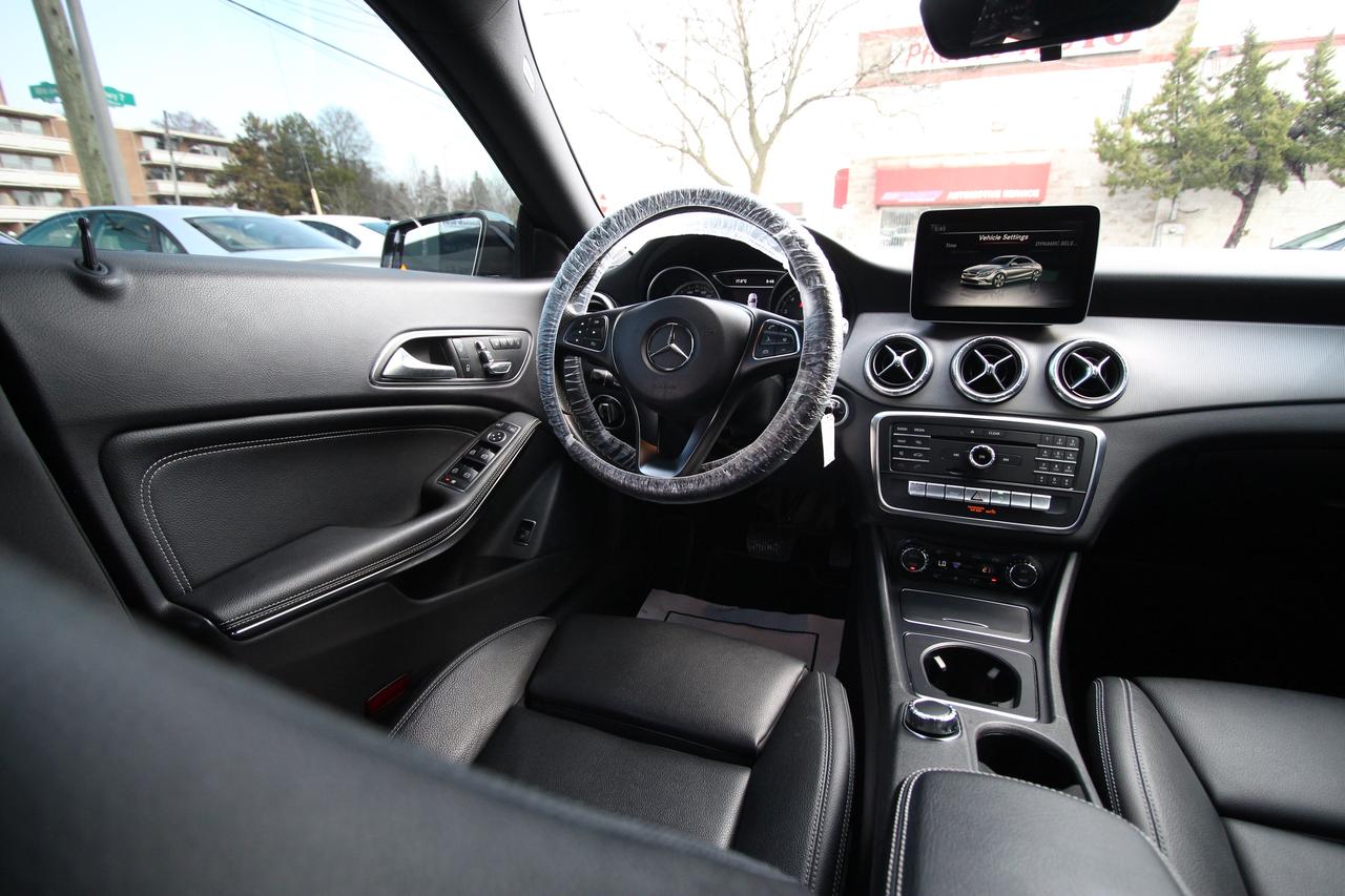 2017 Mercedes-Benz CLA-Class CLA250 Photo