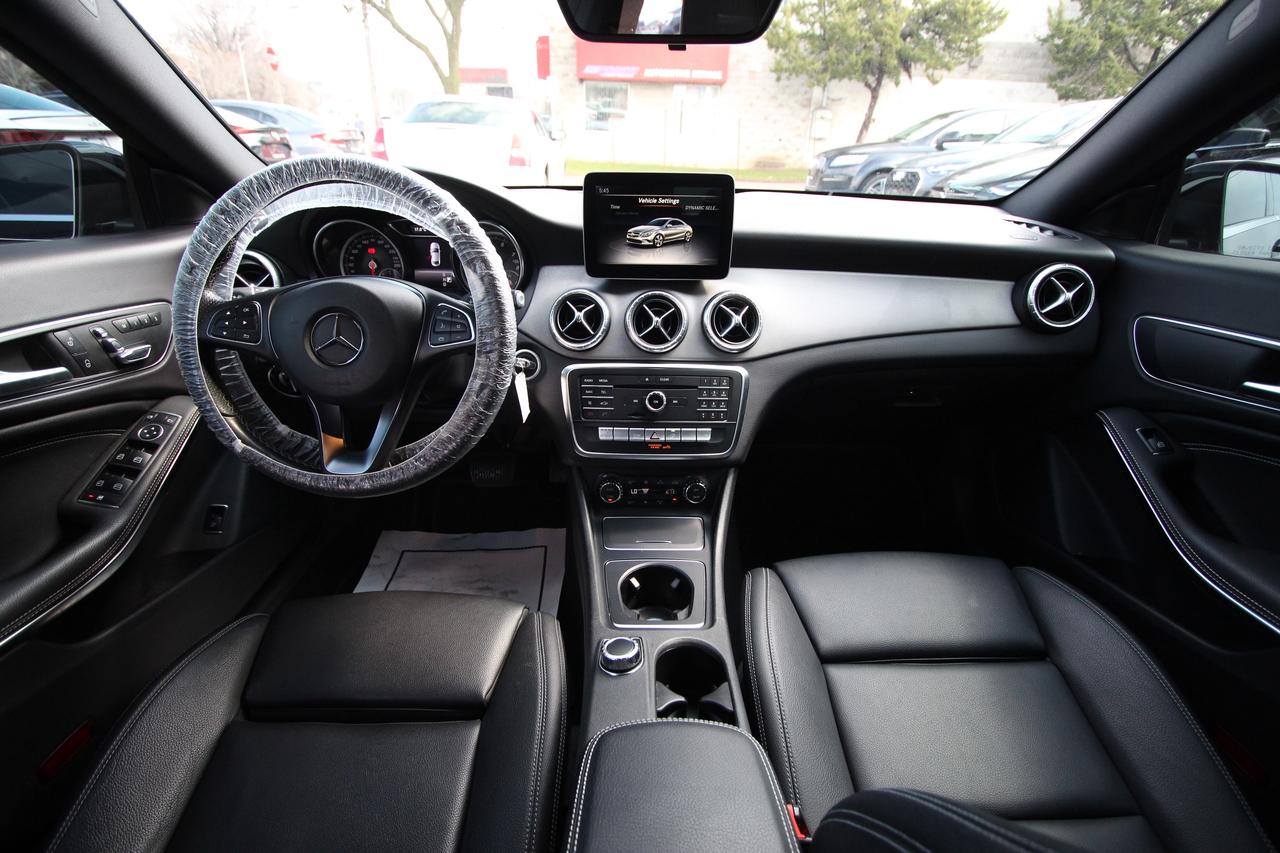 2017 Mercedes-Benz CLA-Class CLA250 Photo